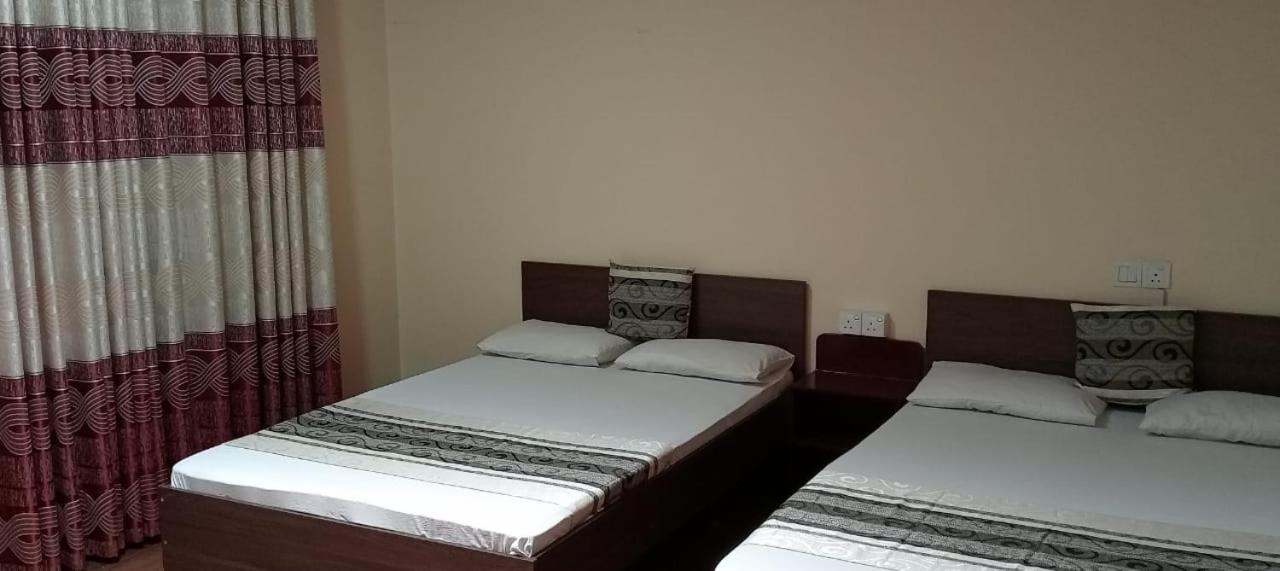 Thuvaraga Inn Nuwara Eliya Zewnętrze zdjęcie