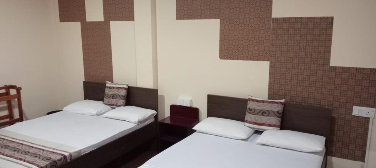 Thuvaraga Inn Nuwara Eliya Zewnętrze zdjęcie